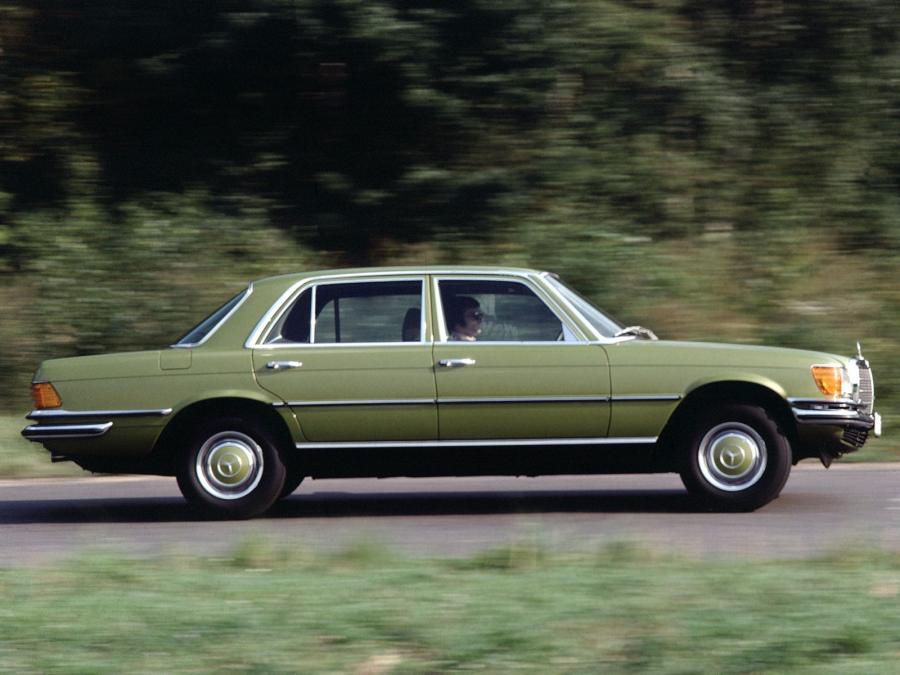  Mercedes-Benz 450 SEL 6.9 (W116) 1975 года  (фото 3 из 27)